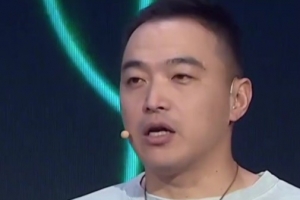 冯潇霆:世界杯冠军就一个,C罗、内马尔、莫德里奇都尽力了