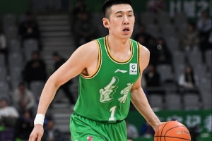 场均12.4分4.7板!媒体人:辽宁男篮向付豪开出顶薪续约合同
